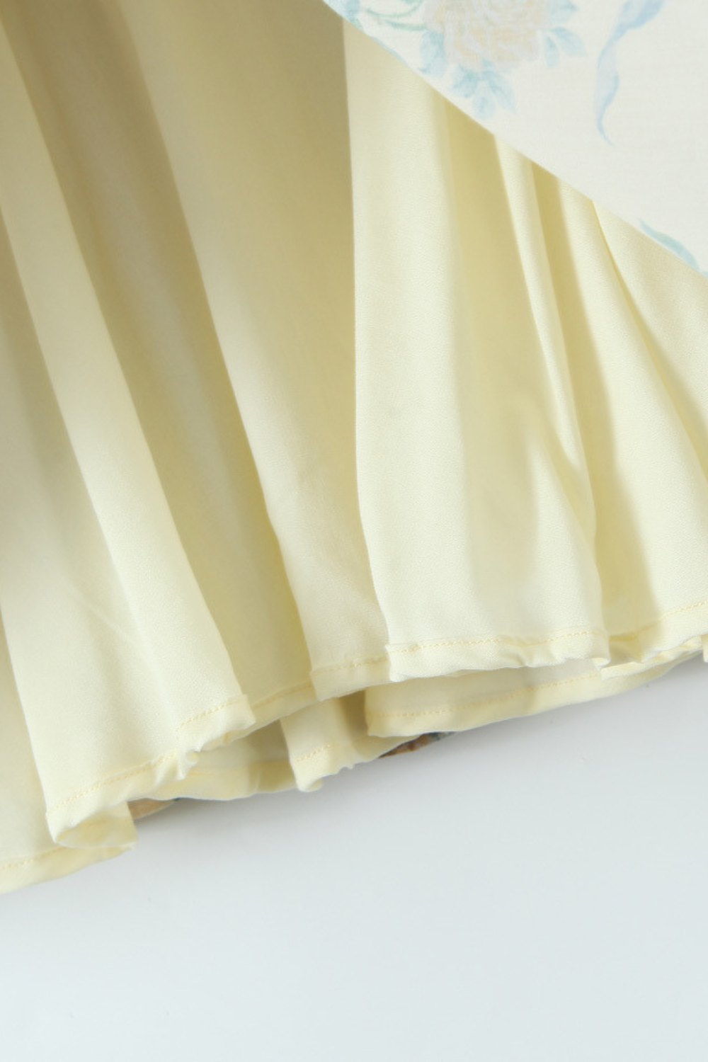 Pérola Mini Dress with Puff Sleeves
